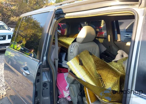 2006 Honda Odyssey Ex-L from USA, damaged, VIN 5FNRL38706B047203